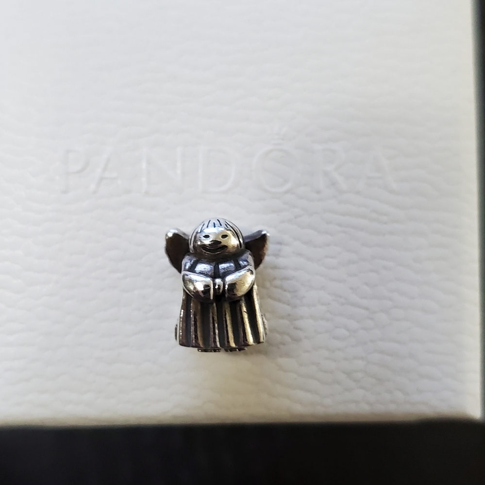 Pandora retired angel charm